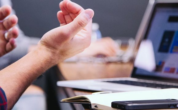 The Hidden Risk of AI for Project Managers Isn’t the Tool. It’s Your Working Model. 
