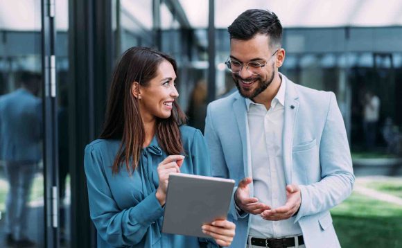 Webinars That Work: Live and On-Demand Learning that Scales with Your Workforce